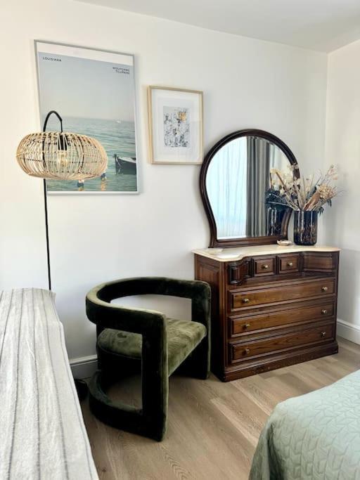Beachside With Courtyard Birchington-on-Sea